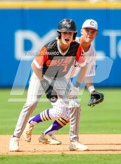Thumbnail 3 in Ira vs. Chester (UIL 1A Baseball Semifinal) photogallery.