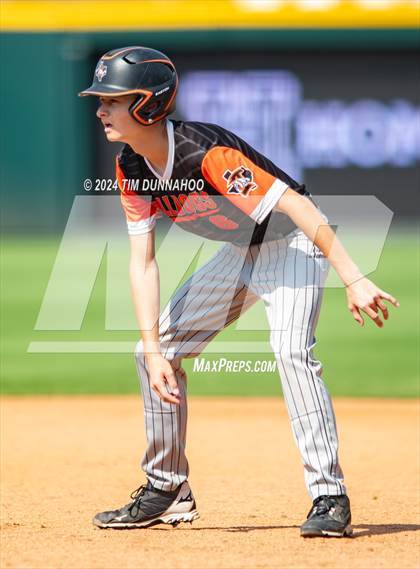 Thumbnail 1 in Ira vs. Chester (UIL 1A Baseball Semifinal) photogallery.