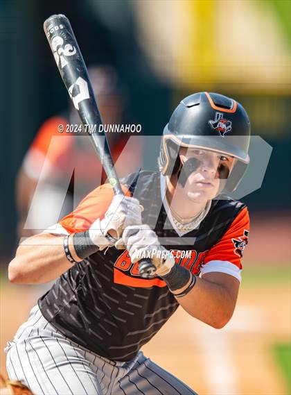 Thumbnail 3 in Ira vs. Chester (UIL 1A Baseball Semifinal) photogallery.