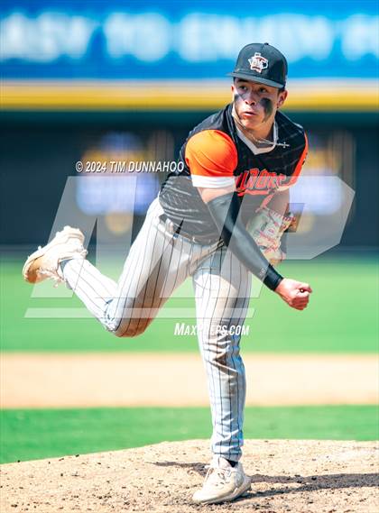 Thumbnail 1 in Ira vs. Chester (UIL 1A Baseball Semifinal) photogallery.