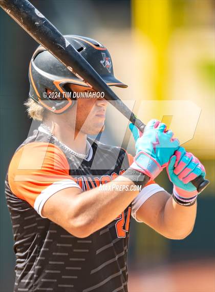 Thumbnail 3 in Ira vs. Chester (UIL 1A Baseball Semifinal) photogallery.