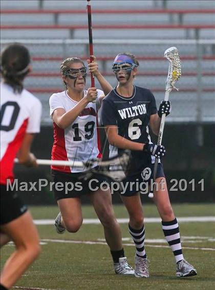 Thumbnail 3 in New Canaan vs. Wilton (FCIAC Semifinal) photogallery.
