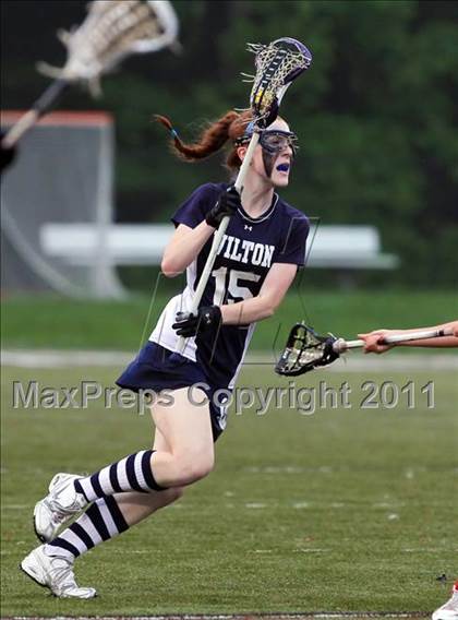 Thumbnail 3 in New Canaan vs. Wilton (FCIAC Semifinal) photogallery.