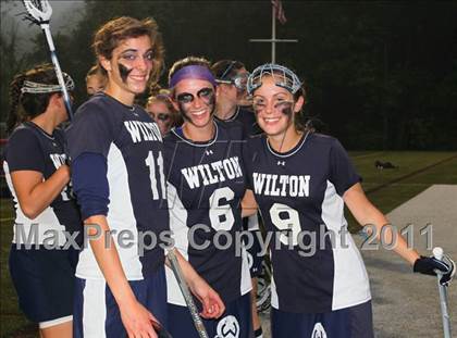 Thumbnail 3 in New Canaan vs. Wilton (FCIAC Semifinal) photogallery.