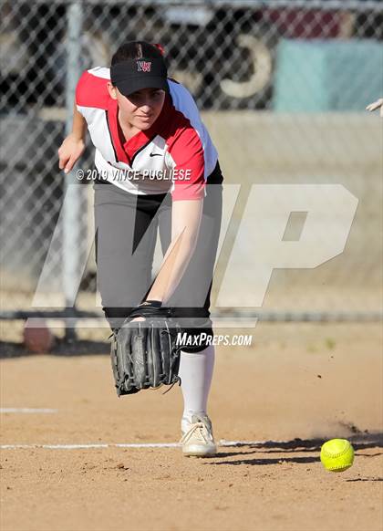Thumbnail 2 in Harvard-Westlake @ Alemany photogallery.