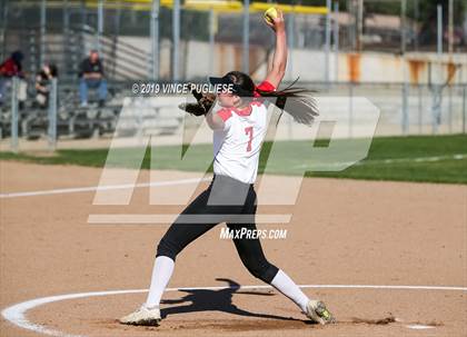 Thumbnail 1 in Harvard-Westlake @ Alemany photogallery.