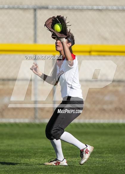 Thumbnail 2 in Harvard-Westlake @ Alemany photogallery.