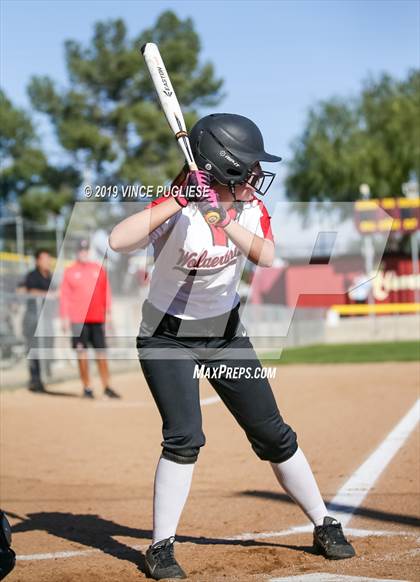 Thumbnail 3 in Harvard-Westlake @ Alemany photogallery.