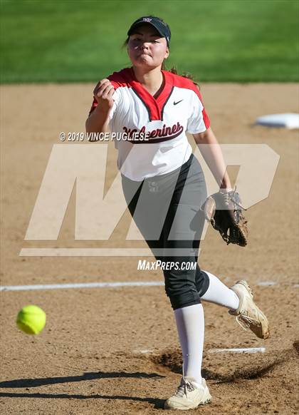 Thumbnail 3 in Harvard-Westlake @ Alemany photogallery.