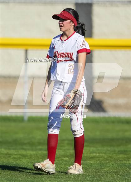 Thumbnail 3 in Harvard-Westlake @ Alemany photogallery.