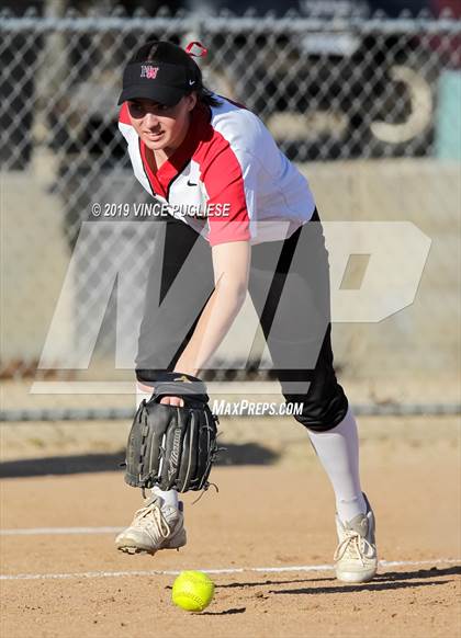 Thumbnail 3 in Harvard-Westlake @ Alemany photogallery.