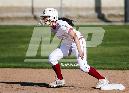 Thumbnail 1 in Harvard-Westlake @ Alemany photogallery.