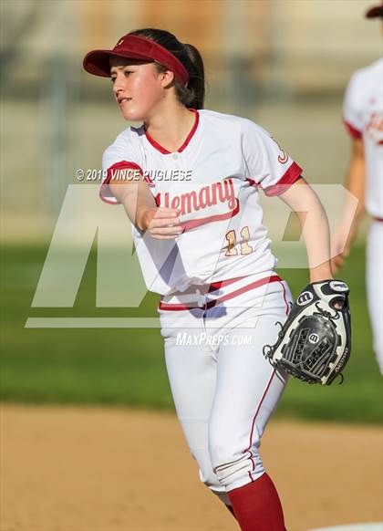 Thumbnail 1 in Harvard-Westlake @ Alemany photogallery.