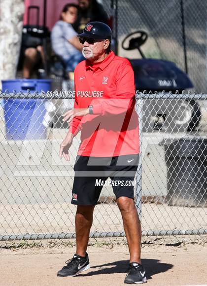 Thumbnail 1 in Harvard-Westlake @ Alemany photogallery.