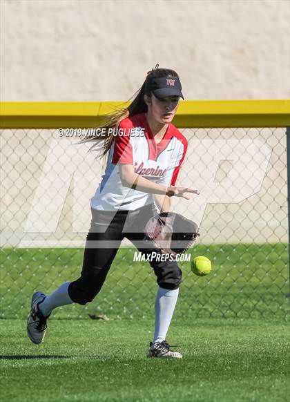 Thumbnail 1 in Harvard-Westlake @ Alemany photogallery.