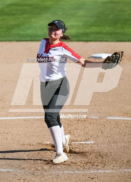 Thumbnail 2 in Harvard-Westlake @ Alemany photogallery.