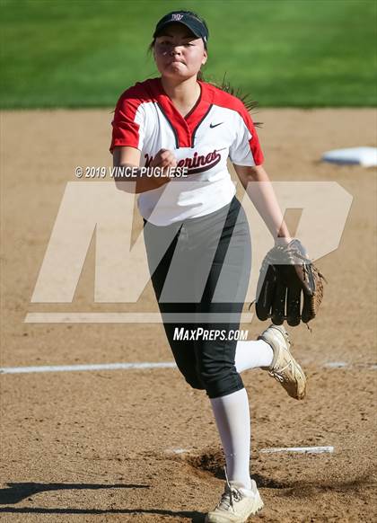 Thumbnail 1 in Harvard-Westlake @ Alemany photogallery.