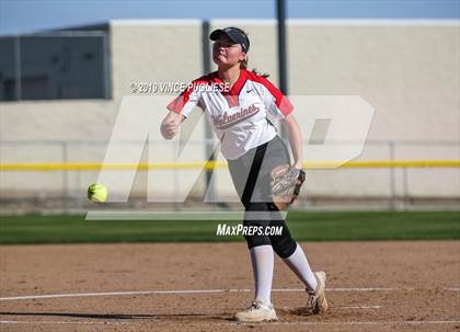 Thumbnail 1 in Harvard-Westlake @ Alemany photogallery.
