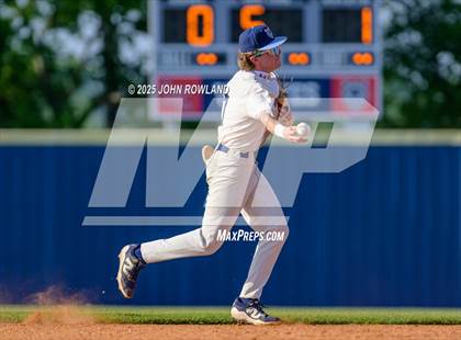 Thumbnail 3 in Westmoreland vs. Liberty Creek (District 6AA Tournament) photogallery.