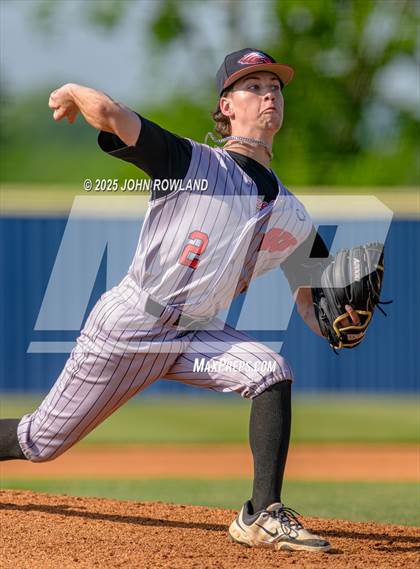 Thumbnail 2 in Westmoreland vs. Liberty Creek (District 6AA Tournament) photogallery.