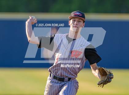 Thumbnail 1 in Westmoreland vs. Liberty Creek (District 6AA Tournament) photogallery.
