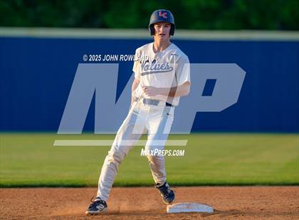 Thumbnail 1 in Westmoreland vs. Liberty Creek (District 6AA Tournament) photogallery.