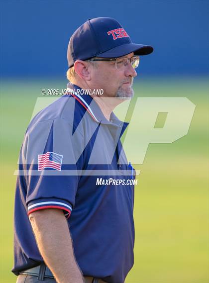 Thumbnail 2 in Westmoreland vs. Liberty Creek (District 6AA Tournament) photogallery.