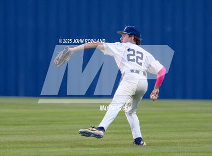 Thumbnail 2 in Westmoreland vs. Liberty Creek (District 6AA Tournament) photogallery.
