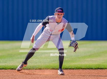 Thumbnail 3 in Westmoreland vs. Liberty Creek (District 6AA Tournament) photogallery.