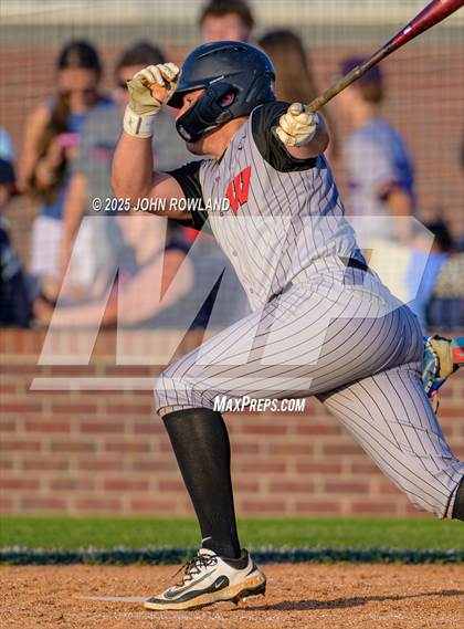Thumbnail 3 in Westmoreland vs. Liberty Creek (District 6AA Tournament) photogallery.