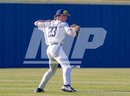Thumbnail 2 in Westmoreland vs. Liberty Creek (District 6AA Tournament) photogallery.