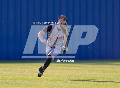 Thumbnail 1 in Westmoreland vs. Liberty Creek (District 6AA Tournament) photogallery.