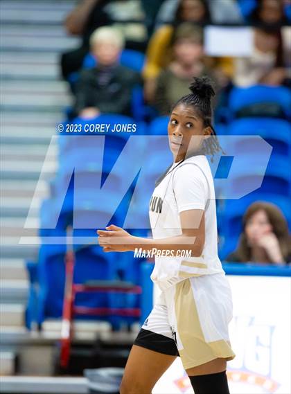 Thumbnail 3 in Warner Robins vs Calhoun (GHSA 5A Final Four) photogallery.
