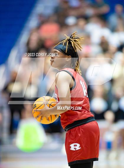 Thumbnail 1 in Warner Robins vs Calhoun (GHSA 5A Final Four) photogallery.