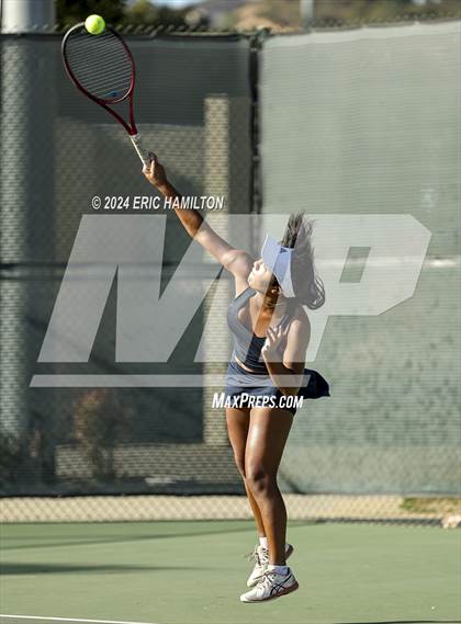 Thumbnail 3 in St. Joseph vs Brentwood (CIF SS Division 2 Round 1) photogallery.