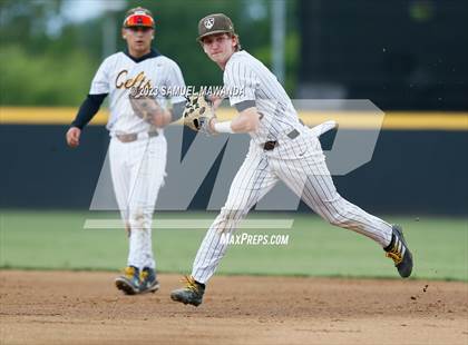Thumbnail 1 in Crespi vs  Carson (CIF SS DII Round 1) photogallery.