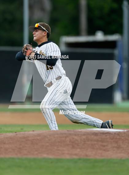 Thumbnail 3 in Crespi vs  Carson (CIF SS DII Round 1) photogallery.