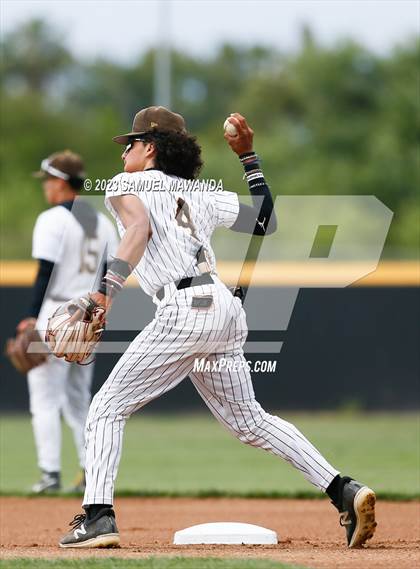 Thumbnail 3 in Crespi vs  Carson (CIF SS DII Round 1) photogallery.