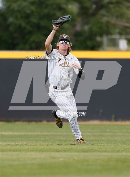 Thumbnail 2 in Crespi vs  Carson (CIF SS DII Round 1) photogallery.