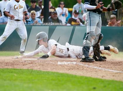 Thumbnail 1 in Crespi vs  Carson (CIF SS DII Round 1) photogallery.