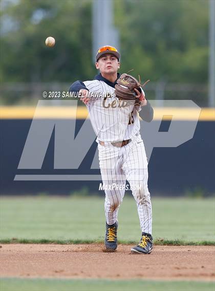 Thumbnail 1 in Crespi vs  Carson (CIF SS DII Round 1) photogallery.
