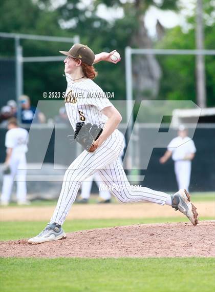 Thumbnail 1 in Crespi vs  Carson (CIF SS DII Round 1) photogallery.