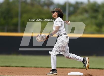 Thumbnail 2 in Crespi vs  Carson (CIF SS DII Round 1) photogallery.