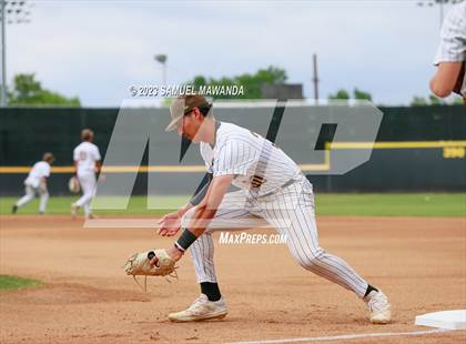 Thumbnail 2 in Crespi vs  Carson (CIF SS DII Round 1) photogallery.