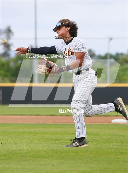 Thumbnail 2 in Crespi vs  Carson (CIF SS DII Round 1) photogallery.