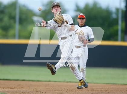 Thumbnail 2 in Crespi vs  Carson (CIF SS DII Round 1) photogallery.