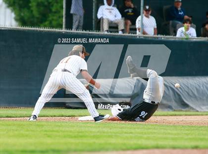 Thumbnail 2 in Crespi vs  Carson (CIF SS DII Round 1) photogallery.