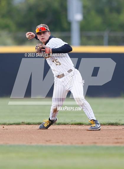 Thumbnail 3 in Crespi vs  Carson (CIF SS DII Round 1) photogallery.