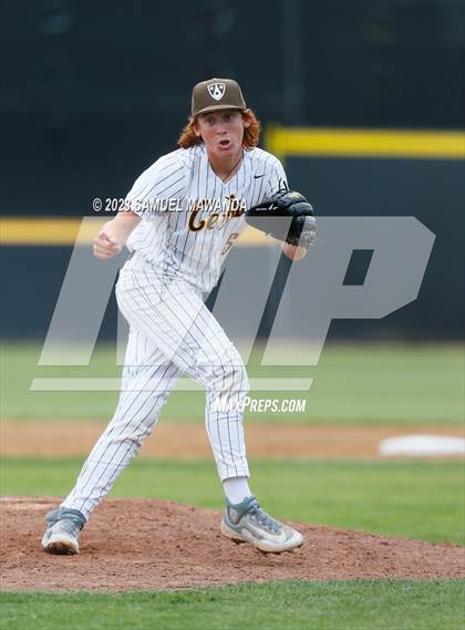 Thumbnail 3 in Crespi vs  Carson (CIF SS DII Round 1) photogallery.