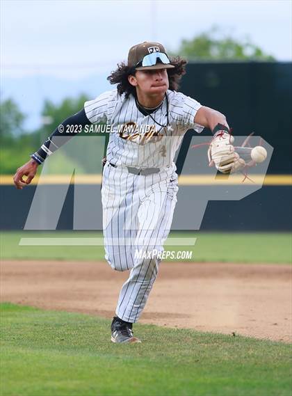 Thumbnail 1 in Crespi vs  Carson (CIF SS DII Round 1) photogallery.